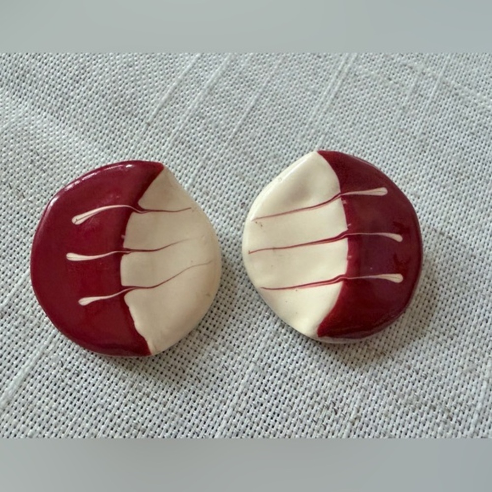 Elegant Ceramic Coasters - Red and Cream - Picture 1 of 4